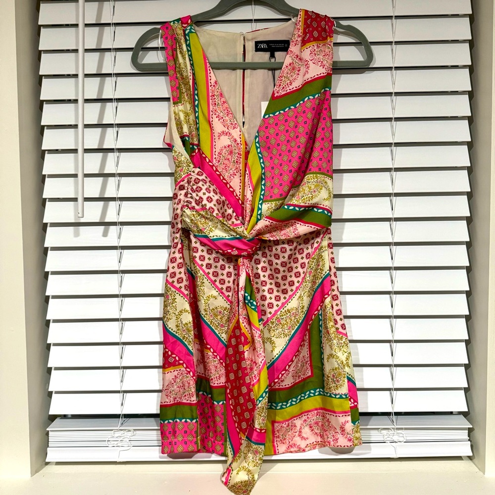 NWT ladies Zara dress- Sz med